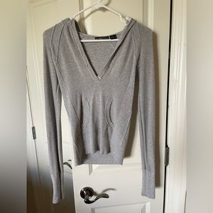 Women’s Guess Grey Sweater Hoodie with front pocket size S